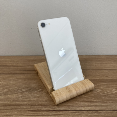 Apple iPhone SE (2020) 64GB White Független Használt